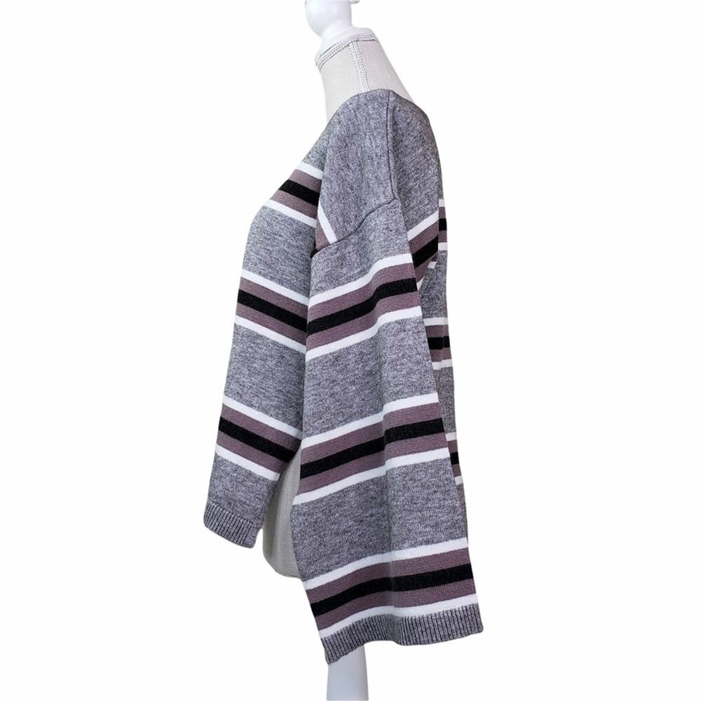 Cupcakes and Cashmere Amour Stripe Bell Sleeve Sweater Size Medium NEW - Picture 4 of 12